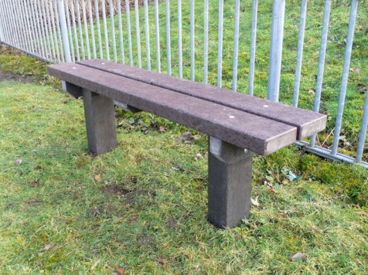 The Spey Bench | Recycled Plastic Seat | Extended Legs
